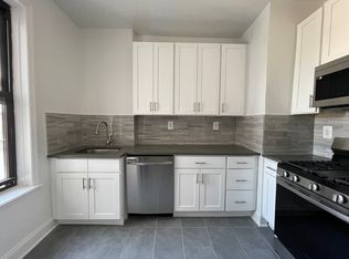 118-65 Metropolitan Ave #1F, Kew Gardens, NY 11415