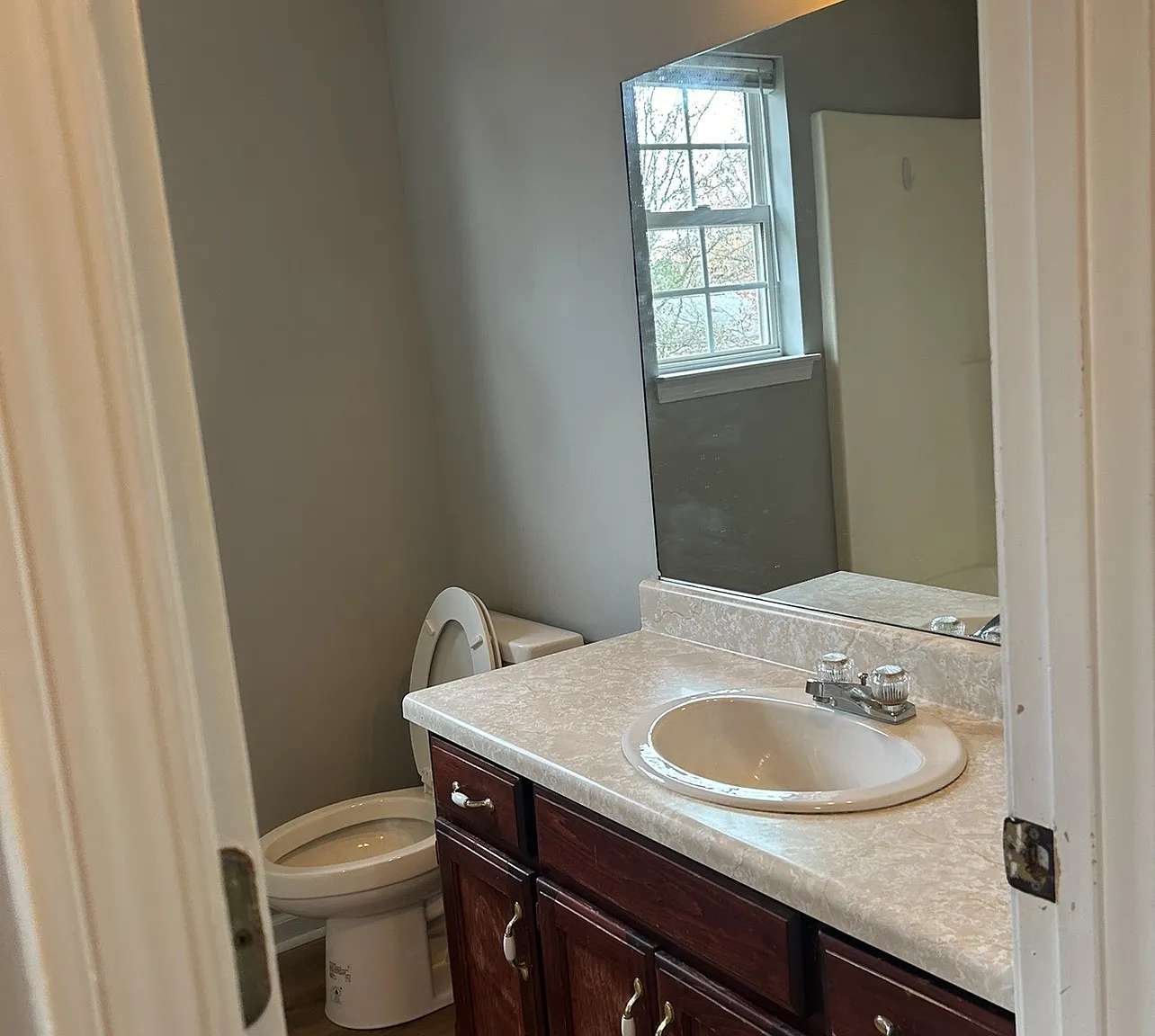 3 bed, 1200 sqft, $1,540 — Photo 3