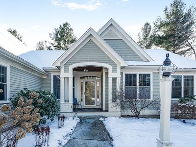 16 Bridlefield Ln, Medfield, MA, 02052