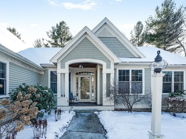 16 Bridlefield Ln, Medfield, MA 02052