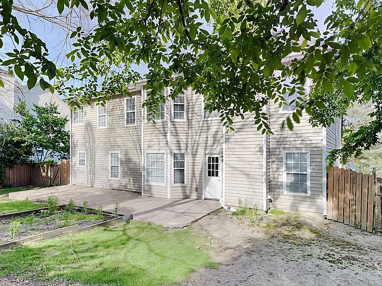 6004 W Rosie Ln SE — Photo 21