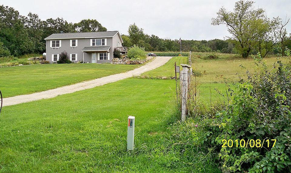 1st image of N8134 State Highway 44