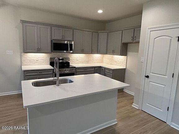 3rd image of 134 Ember Ridge Ln