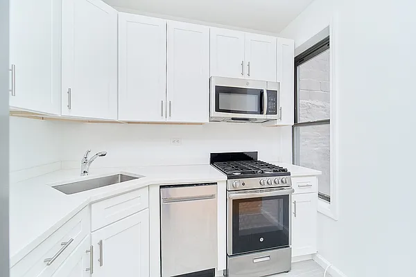 Rented by Living New York | media 16