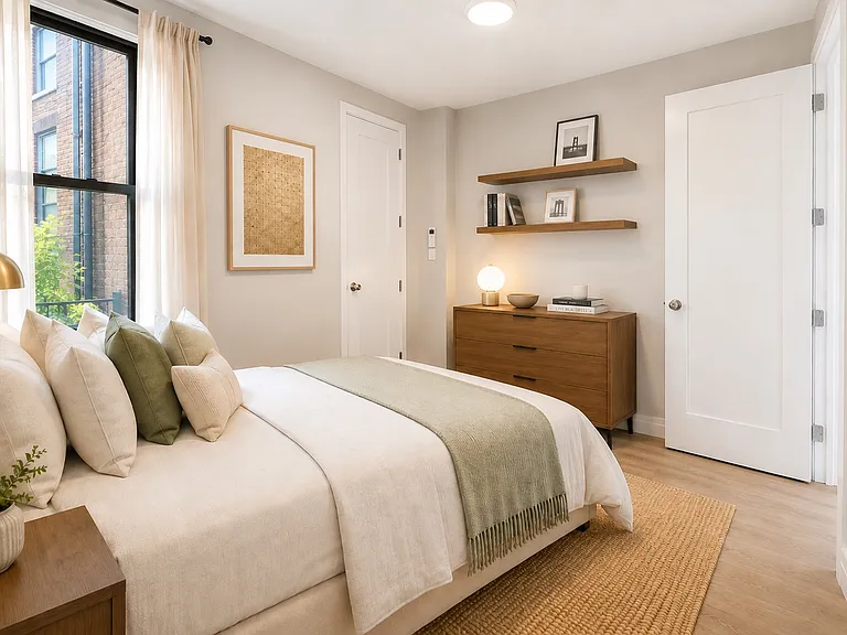 90 Bedford St #1R — Photo 4