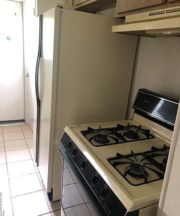 4th image of 4339 Sun Vista Ln