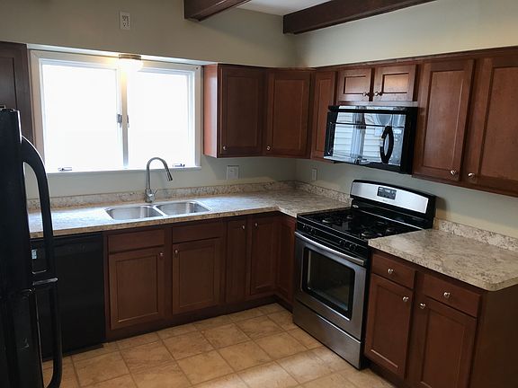 Kitchen - all appliances included!