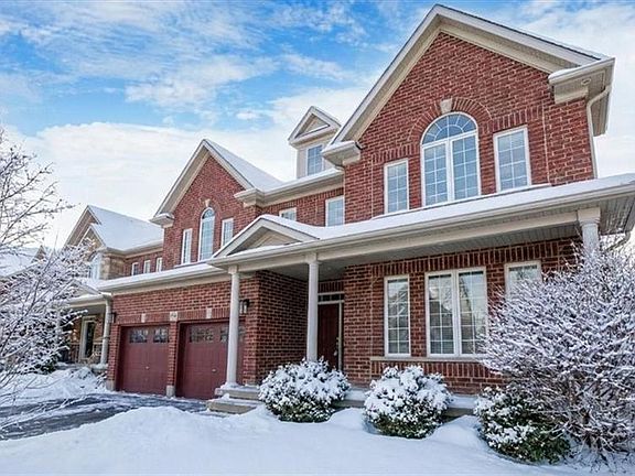 3rd image of 93 Tremaine Dr