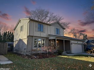 39387 Baroque Blvd, Clinton Township, MI 48038