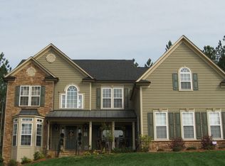 232 Silvercliff Dr, Mount Holly, NC 28120