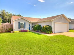 109 Bryan Dr, Edmond, OK 73003