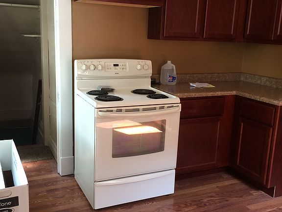 2nd image of 2203 Lee Ave