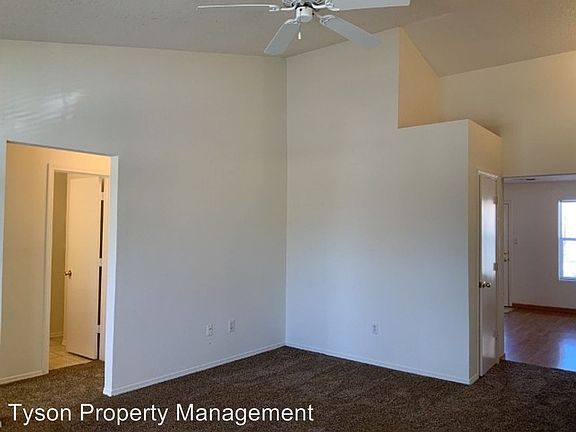 4th image of 10701 Hatch Dr NW