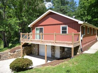 37 Morgan Rd, Weaverville, NC 28787