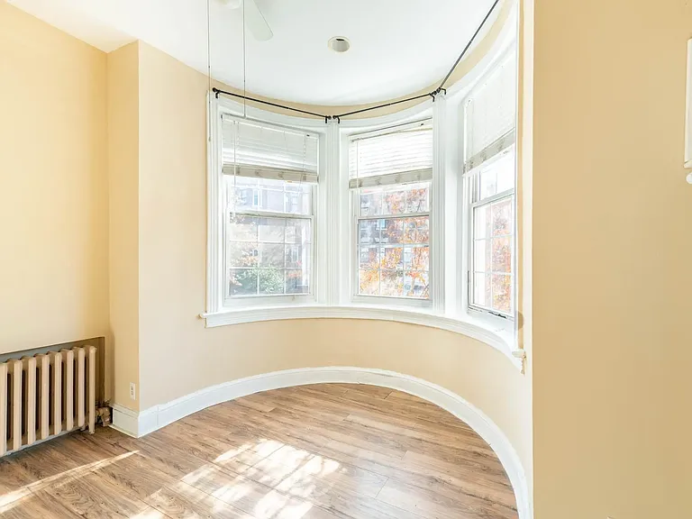 1425 W St NW #2-B — Photo 2