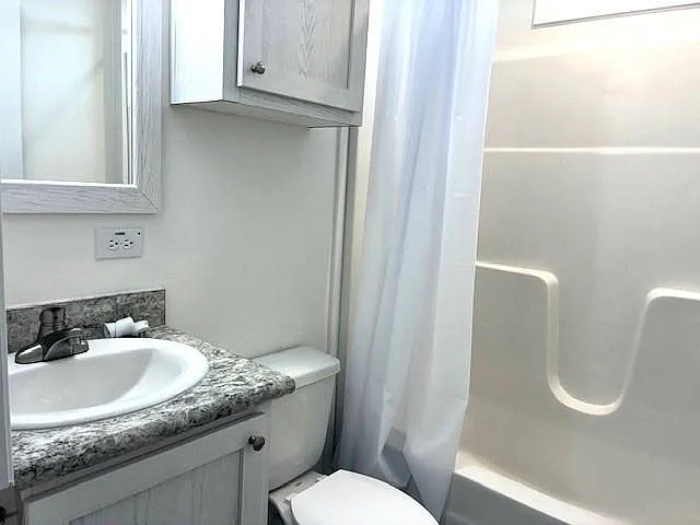 903 S Katie Ave — Photo 13