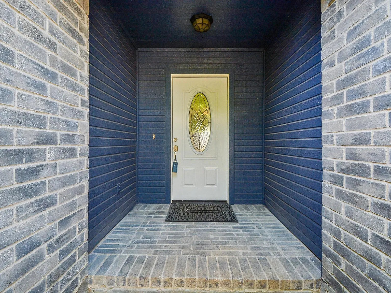 3 bed, 2.0 bath, 1670 sqft, $1,950 — Photo 4