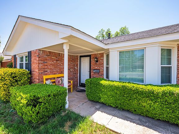 3rd image of 3235 Camarie Ave
