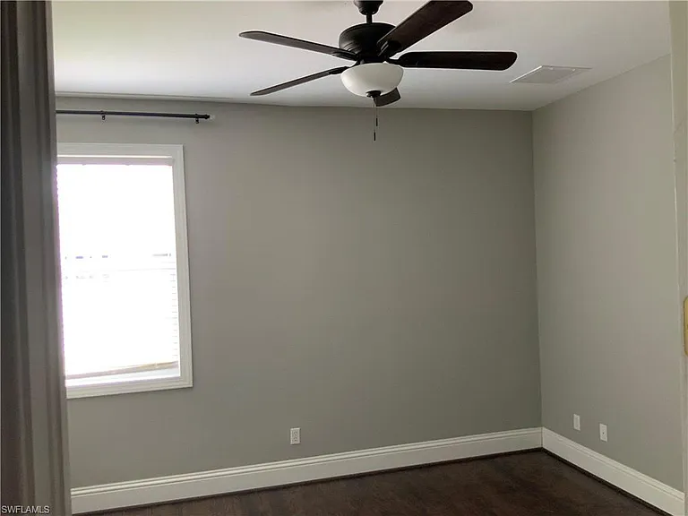 2715 SW 2nd Pl — Photo 24