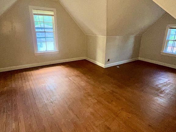 4th image of 4340 Forest Dr #4340