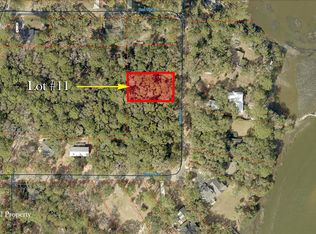 11 Cove Rd, Beaufort, SC 29907