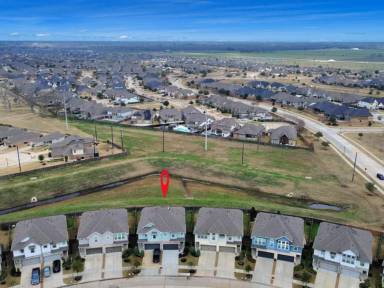 22658 Sutherland Bend Ln — Photo 40
