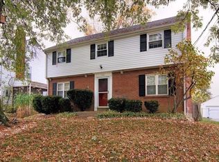 3722 S Berkley Cir, Cincinnati, OH 45236