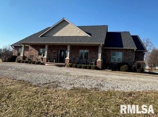 3550 Hudson Rd, Auburn, IL 62615