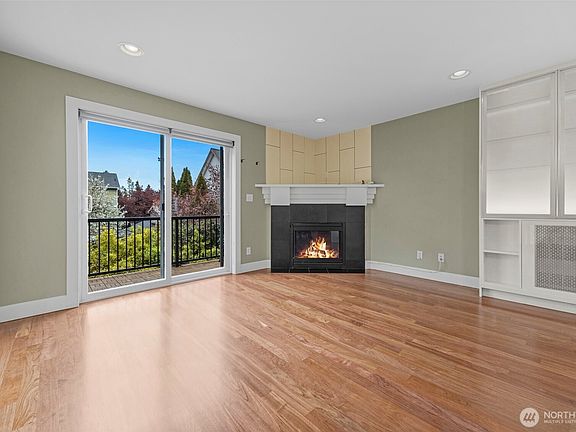 3rd image of 2118 W Ruffner Street