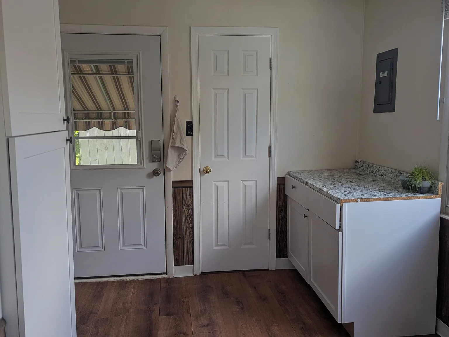 4 bed, 1152 sqft, $2,200 — Photo 2