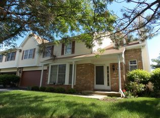 9927 Cambridge Dr, Mokena, IL 60448