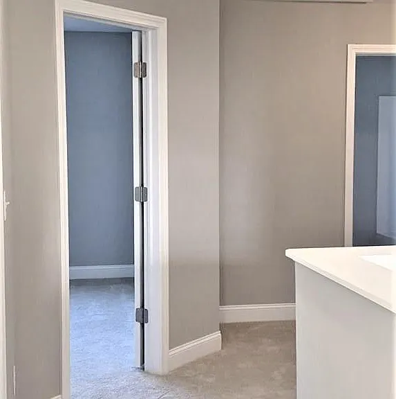 380 King St #11 — Photo 25