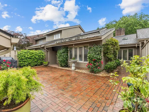 5306 Sandtrap Ln, Charlotte, NC 28226