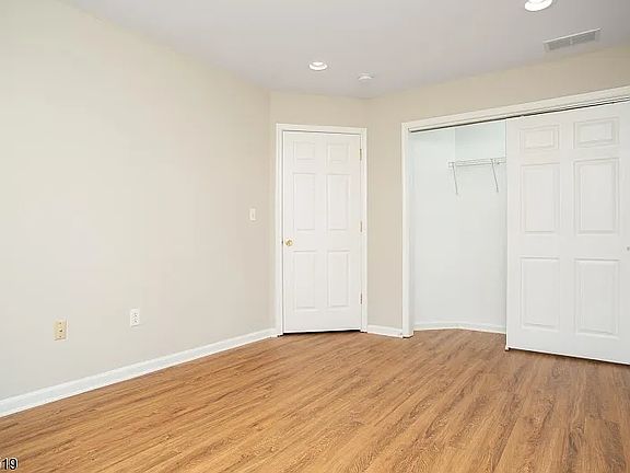 5th image of 643 Old Dover Rd