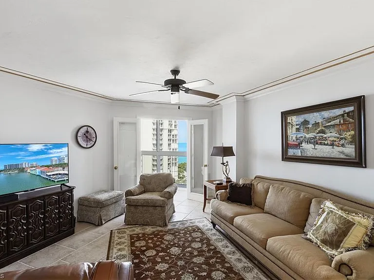 4041 Gulf Shore Blvd N #1007 — Photo 24