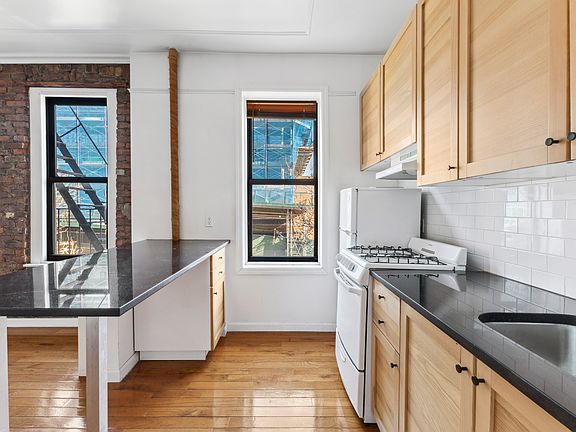 4th image of 579 61st St #2D