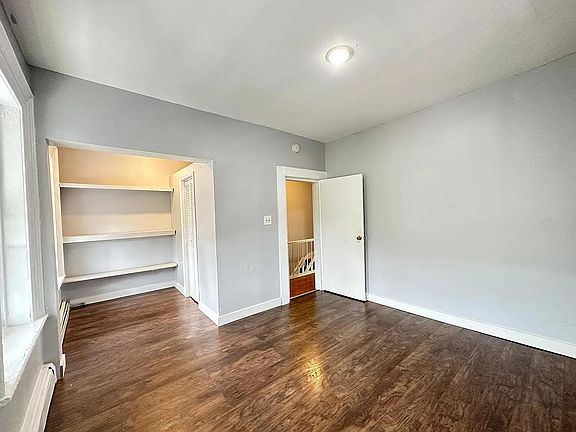 2nd image of 364 Bergen Ave #3B