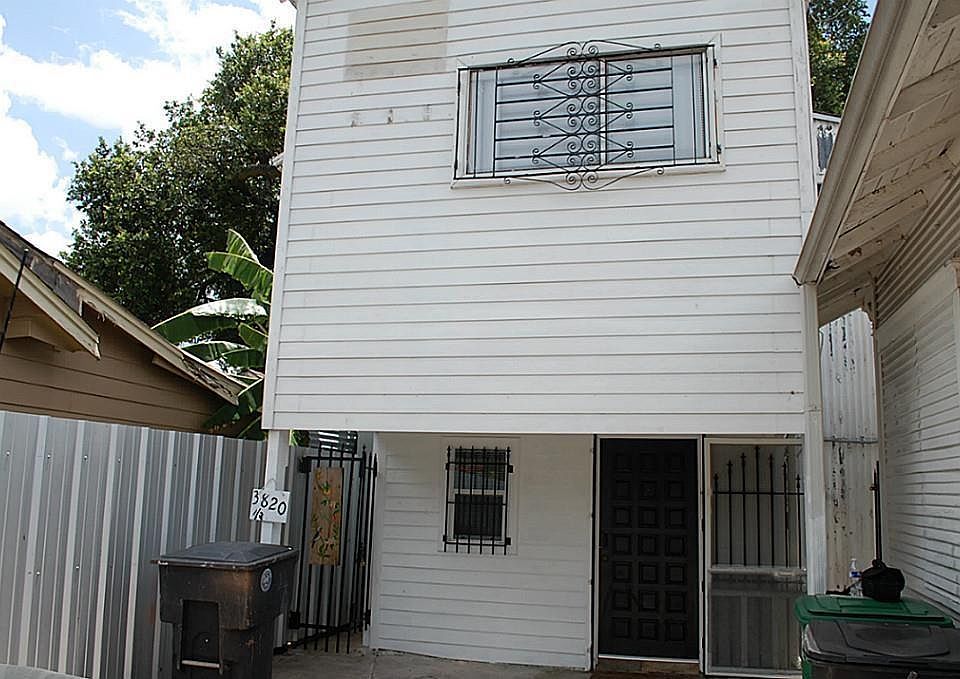 1st image of 3820 1/2 Garrow St
