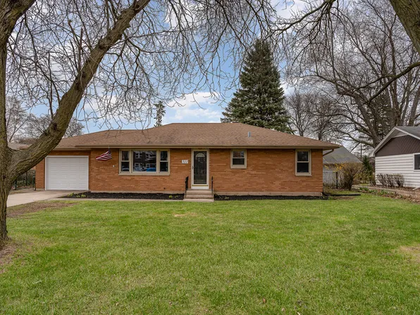 511 N McLean Blvd, Elgin, IL 60123