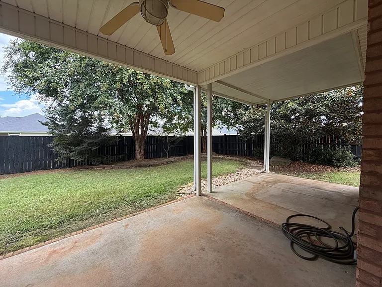 104 Witherspoon Ct — Photo 16