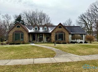 2041 Willow Bay Dr, Defiance, OH