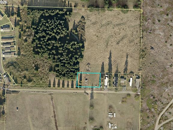 3rd image of 15931 S Forest Haven Rd #F