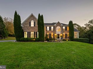 7284 Lisa Dr, Marriottsville, MD 21104