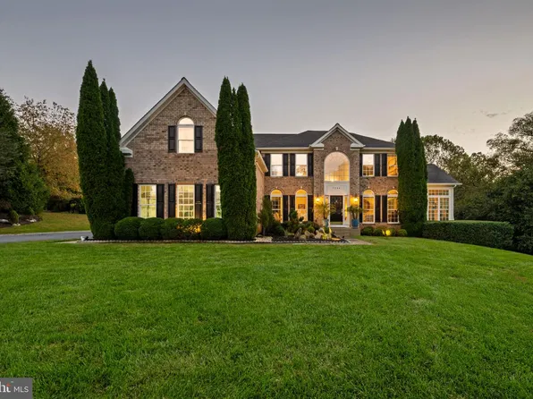 7284 Lisa Dr, Marriottsville, MD 21104