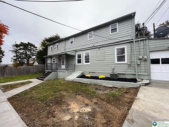 2nd image of 1240 Pembroke Rd