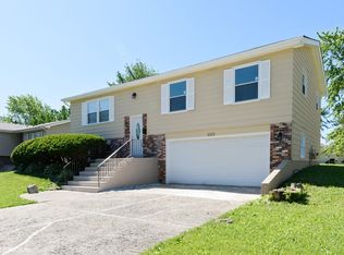 1111 Abbot Ln, University Park, IL