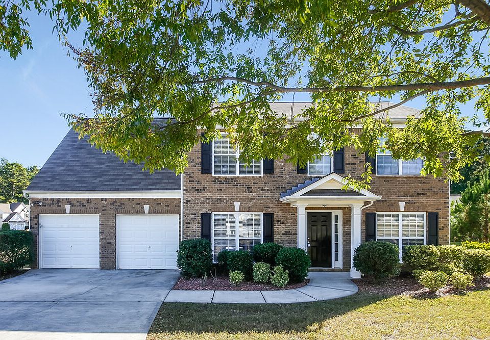 1st image of 8202 Camp Hill Ct
