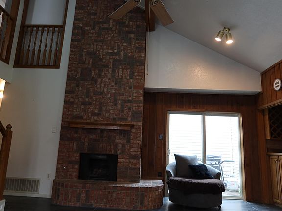 5th image of 3734 Northridge Dr
