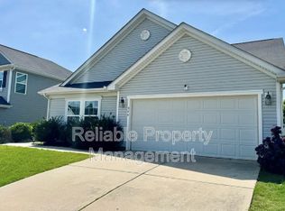 944 Avondale Dr, Clayton, NC 27520