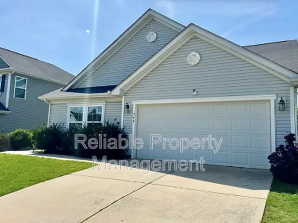 944 Avondale Dr, Clayton, NC 27520